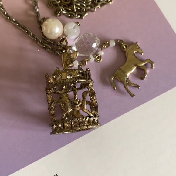 Vintage Style Merry-go-round Long Necklace - Picture 3 of 3